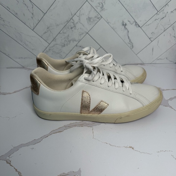 Veja ESPLAR LEATHER WHITE PLATINE - Picture 1 of 8